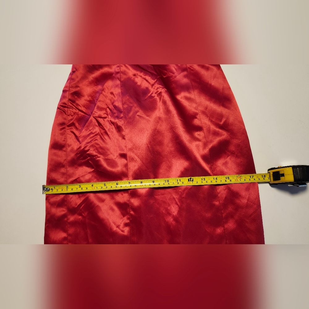 Jessica Rabbit Dress - Picture 4 of 9